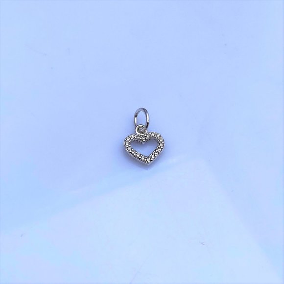 Pandora Jewelry - Pandora Be My Valentine Heart cz charm